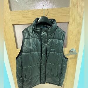 Point Zéro sleeveless vest